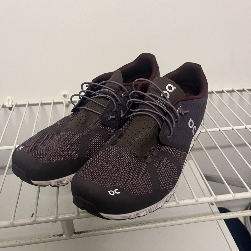 On Running Men’s Cloud Running Shoes - Plum/Black